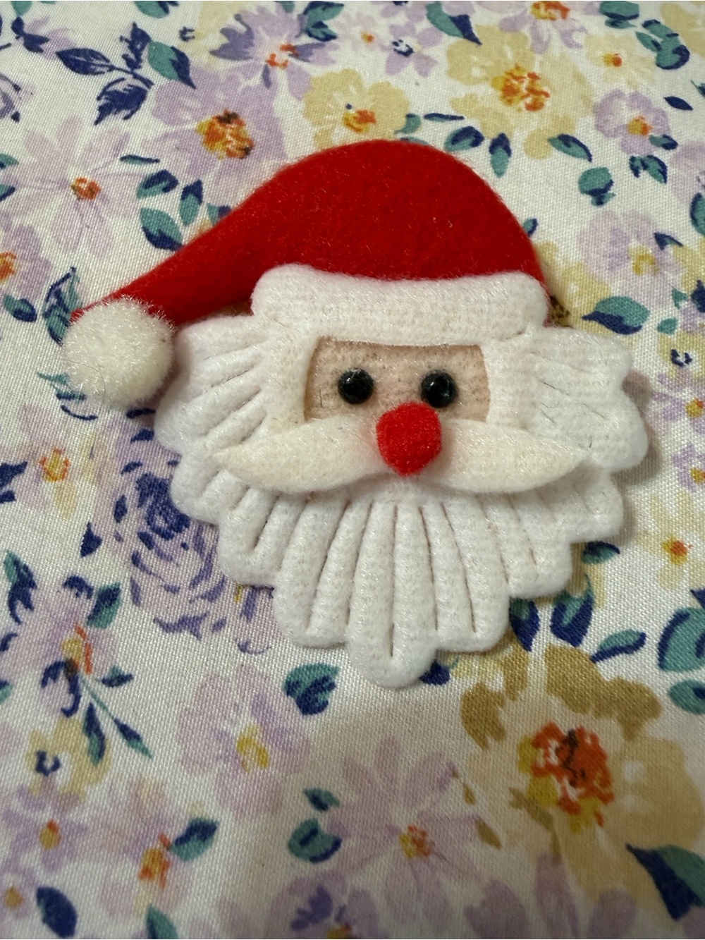 Festive Santa Felt Applique Pin. Red & White